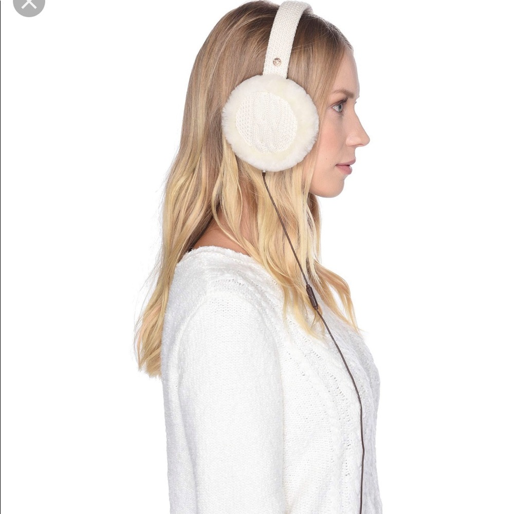 Uggs wired Earmuffs